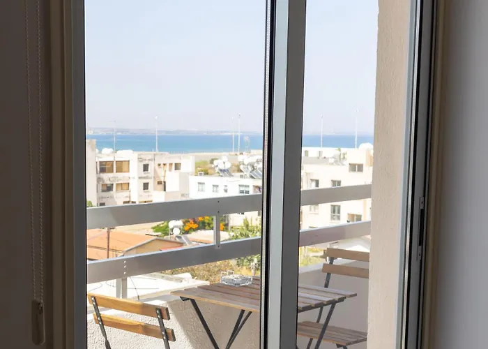 Stunning With Sea View Apartmán Larnaca
